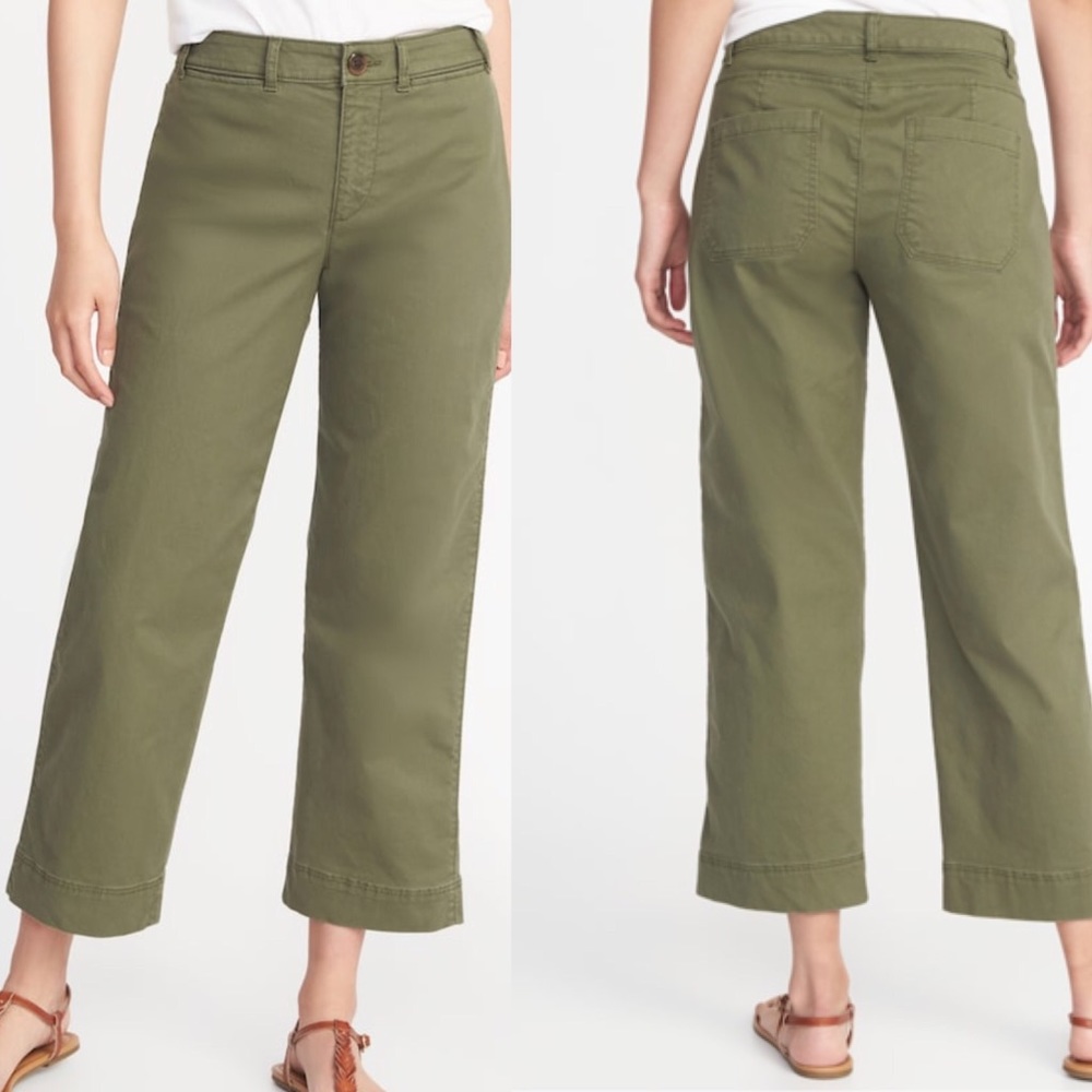 Old Navy • Olive Green Wide Leg Cropped Pants